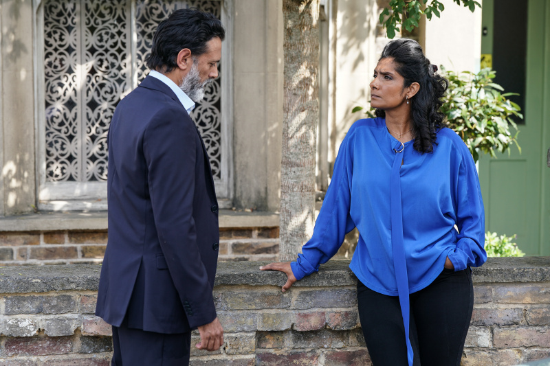 EastEnders spoilery: Nish Panesar konfrontuje Suki kvôli jej tajomstvu vraha!