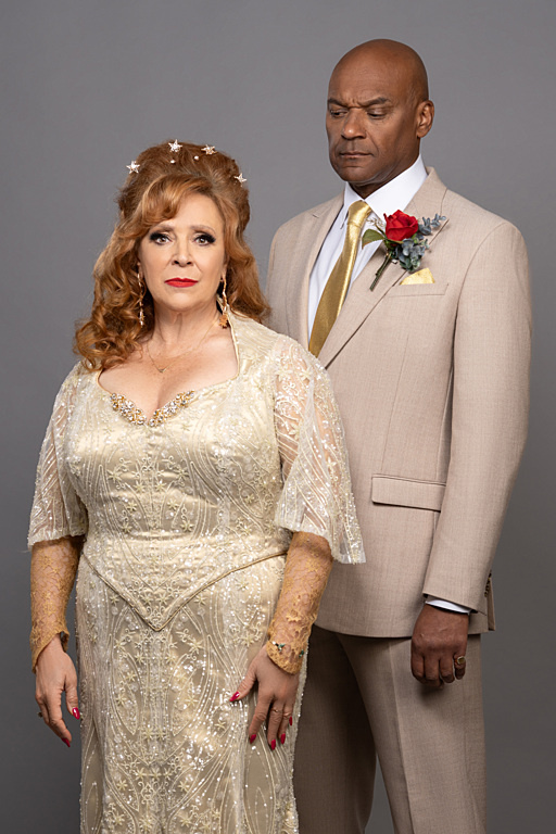  EastEnders spoiler'ı, Elaine Peacock, George Knight