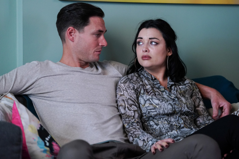  Zack Hudson a Whitney Dean
