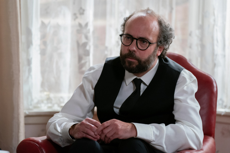   Reiss Colwell е забранен от Debbie's funeral