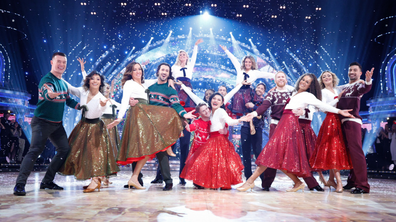  Strictly Come Dancing Christmas Special 2023 χορευτές και διασημότητες