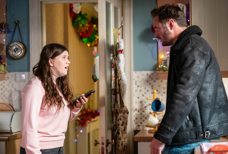  EastEnders spoiler'ı, Lily Slater, Martin Fowler