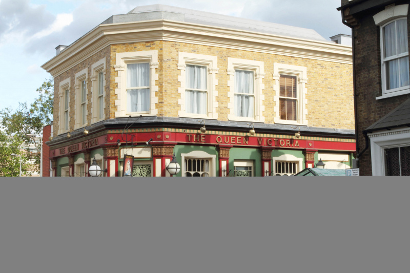  Λογότυπο EastEnders Queen Vic