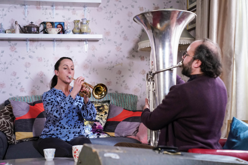   Η Sonia Fowler και ο Reiss Colwell έχουν πρακτική μπάντα