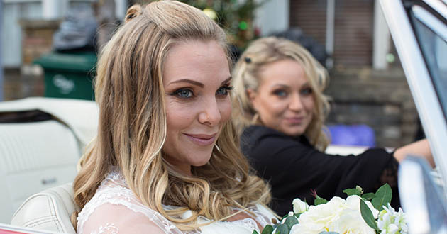  Ronnie Mitchell Roxy Mitchell
