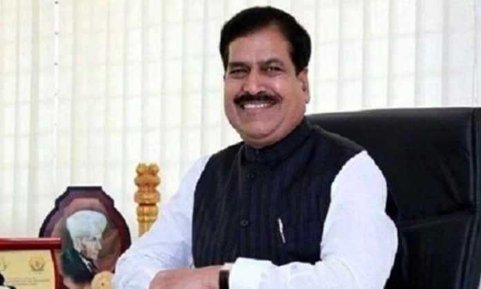 Le ministre de l'Union Suresh Angadi décède des suites de Covid-19