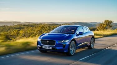 Ako budú znieť elektromobily teraz sú povinné zvukové upozornenia?
