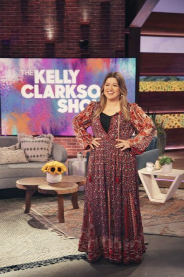 show kelly clarkson