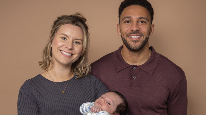 A estrela de Emmerdale, Olivia Bromley, revela tudo sobre a alegria do bebê de Natal de Dawn
