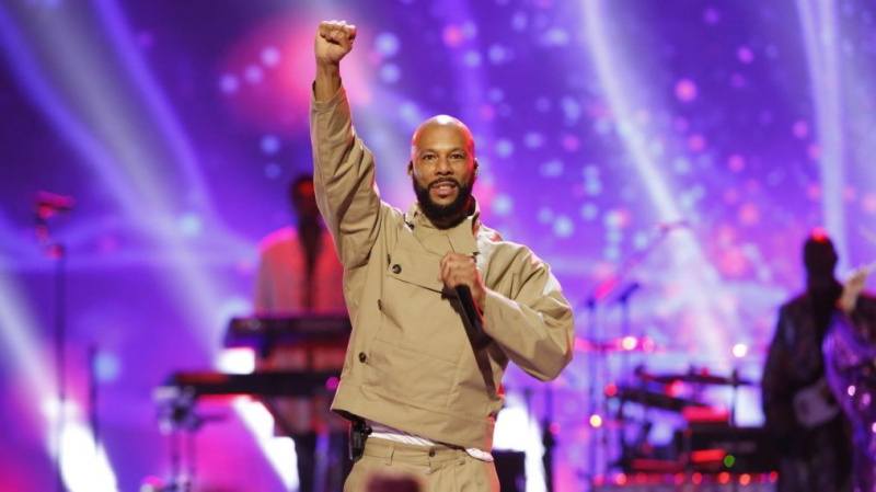 Martedì TV voti: 'NCIS' guida gli spettatori, Prince Grammy speciale forte nella demo chiave