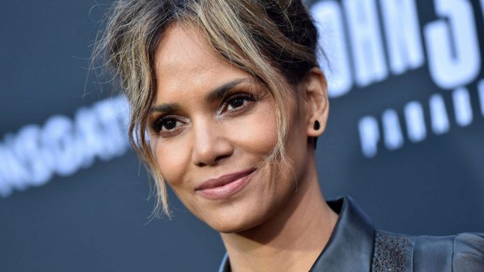 Halle Berry fará sua estreia na direção com ‘Bruised’ no Netflix