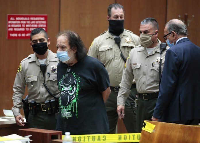 Ron Jeremy 20 Yeni Cinsel Saldırı Suçlamasıyla Vurdu