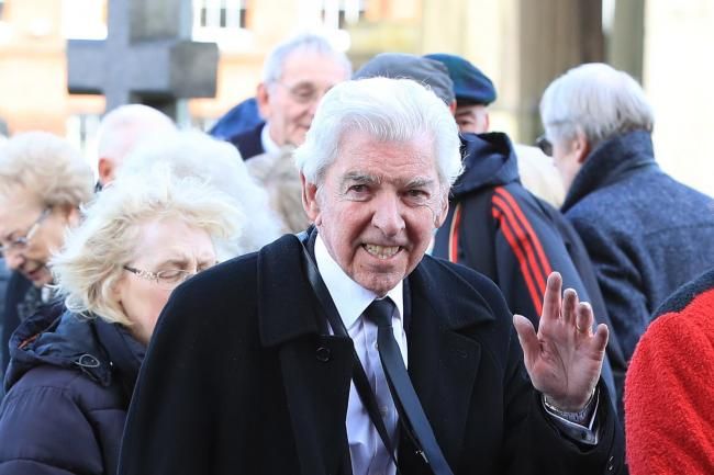 Tom O’Connor surnud: Briti koomik ja näitleja suri