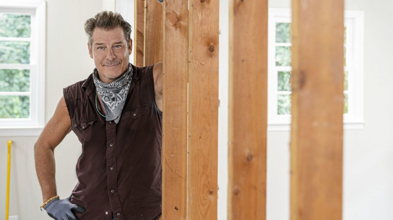 'Ty Breaker's Ty Pennington par dizaina terapiju, apžilbināšanu un daudz ko citu