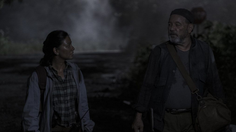 Sydney Freeland, Regisseur von 'Fear TWD', über westliche Einflüsse, Gesang am Set und diesen Pool Walker