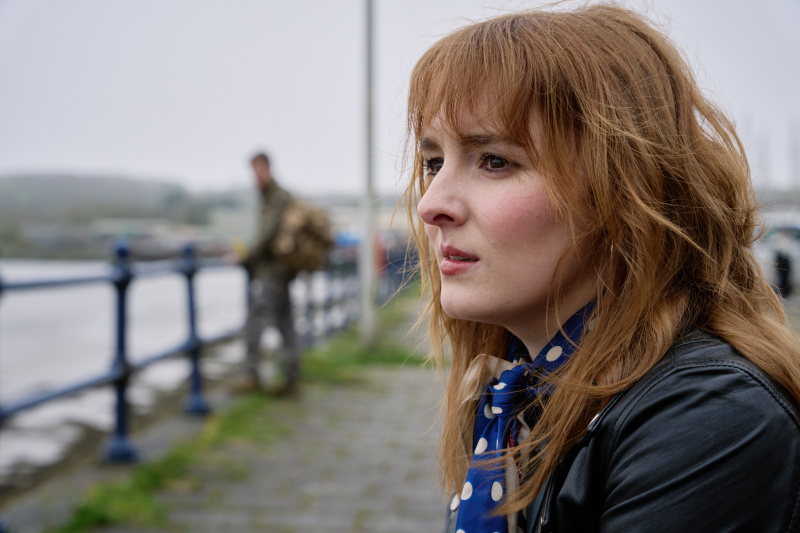   Abbi Rayner (Bethan Maclean) Cleddau/The One The Got Away 1. bölüm