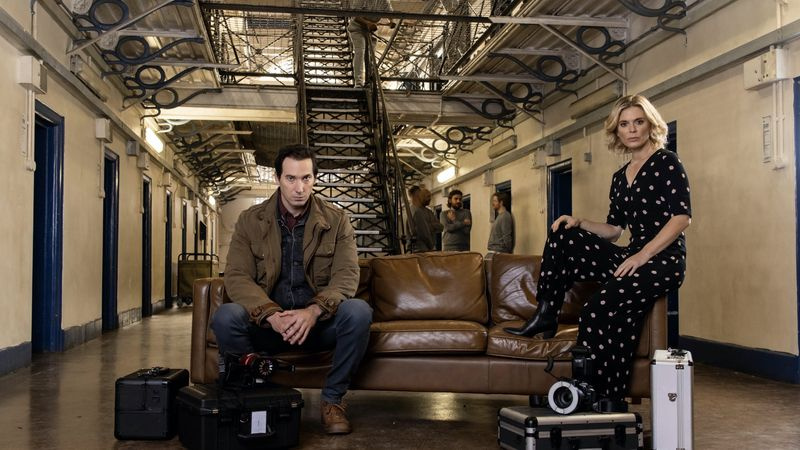 David Caves και Emilia Fox