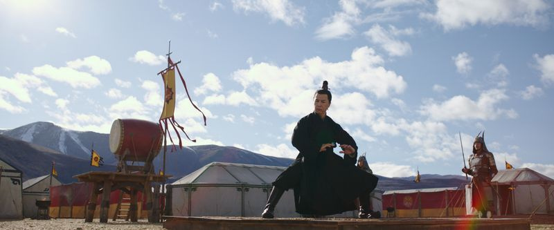 Donnie Yen als Commander Tung in der Live-Action-Neuverfilmung von Disney