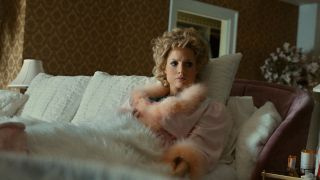 Înainte de a vedea „The Eyes of Tammy Faye”, vezi documentarul care l-a inspirat