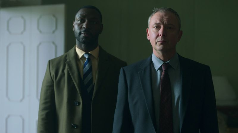 Intervista a Peter James - Richie Campbell (DS Glenn Branson) e John Simm (DSI Roy Grace)