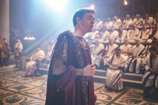 Matthew McNulty esittää Rooman valtakuntaa