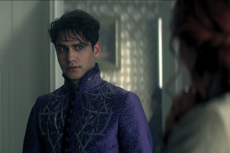 Luke Pasqualino în Shadow and Bone