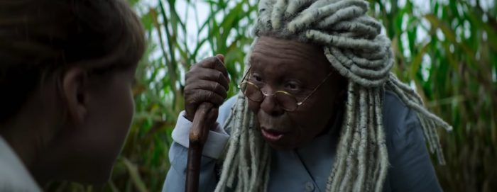 Whoopi Goldberg ως Mother Abegail.