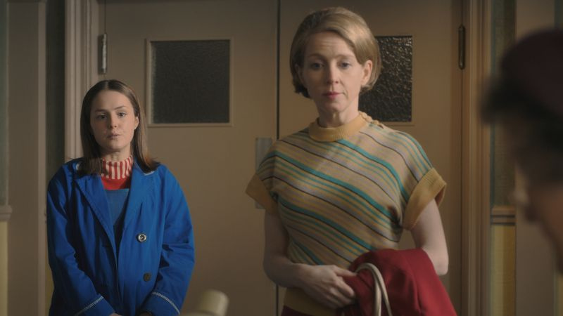 Η Τζούλια Χάγουορθ ως Ντόρις Όουεν στο Call the Midwife