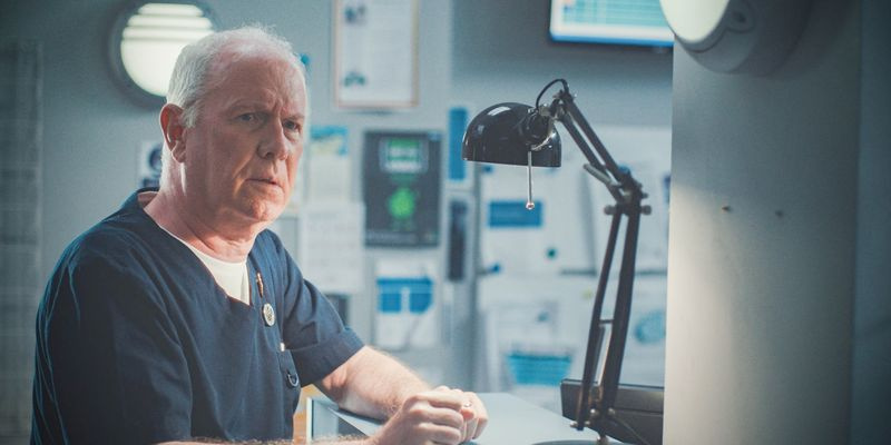 チャーリーフェアヘッドは、テスと一致する恐ろしい健康上の恐怖に直面しています