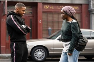 Wie Roni Evers Cyborgs Menschlichkeit in „Doom Patrol“ zum Vorschein bringt