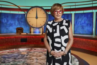 Νέα παρουσιάστρια του «Countdown» Anne Robinson: «Μπορείς να είσαι πιο άτακτος με κάποιους διαγωνιζόμενους από άλλους!»