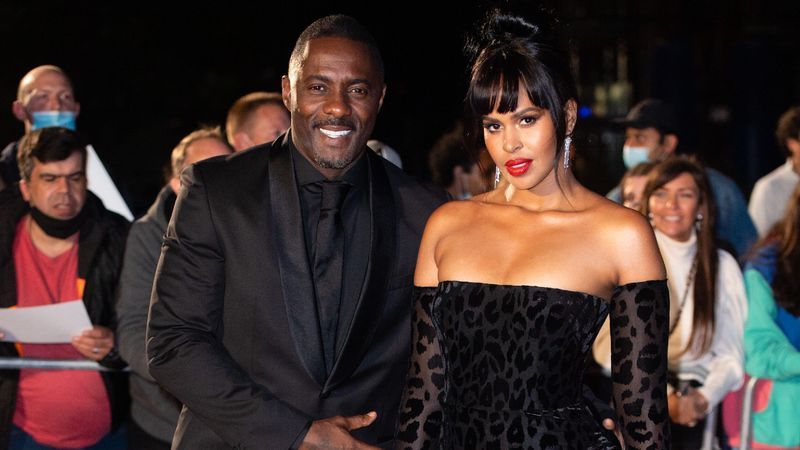 επόμενο James Bond - Ο Idris Elba και η Sabrina Elba παρευρίσκονται στα βραβεία GQ Men of the Year Awards 2021