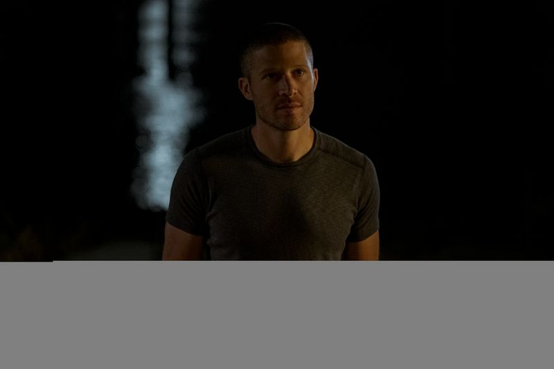 Zach Gilford keskiyön messussa