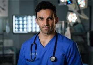 Nya 'Holby City'-stjärnan Davood Ghadami: 'Eli är inte någon som kan bli mobbad.'