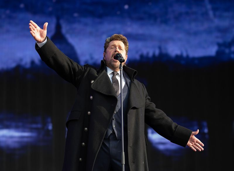 Sänger-Superstar Michael Ball hat walisische Wurzeln.