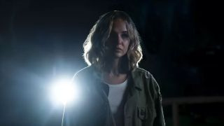 Το «I Know What You Did Last Summer» είναι μια ανατριχιαστική ενημέρωση για ένα κλασικό whodunnit