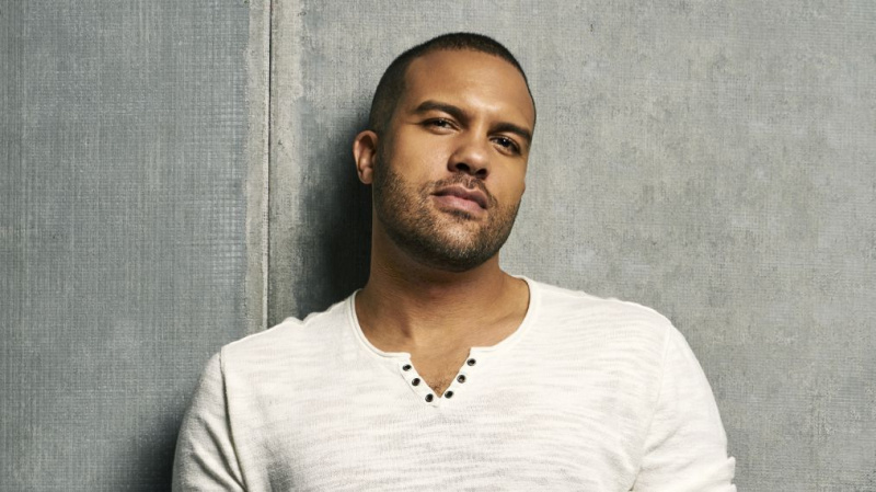 O-T Fagbenle de ‘The Handmaid’s Tale’ para o papel de Barack Obama em ‘The First Lady’