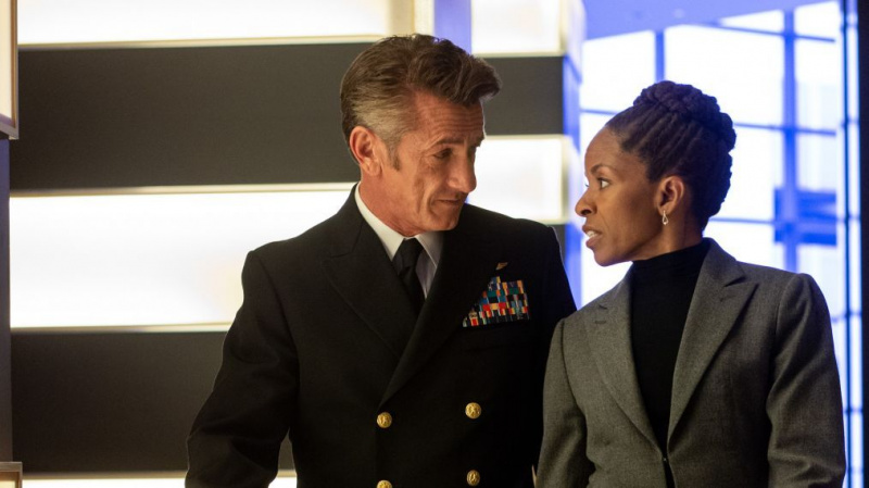 Revisión de Roush: transmisión espectacular en Hulu ('The First') y Amazon ('Forever')
