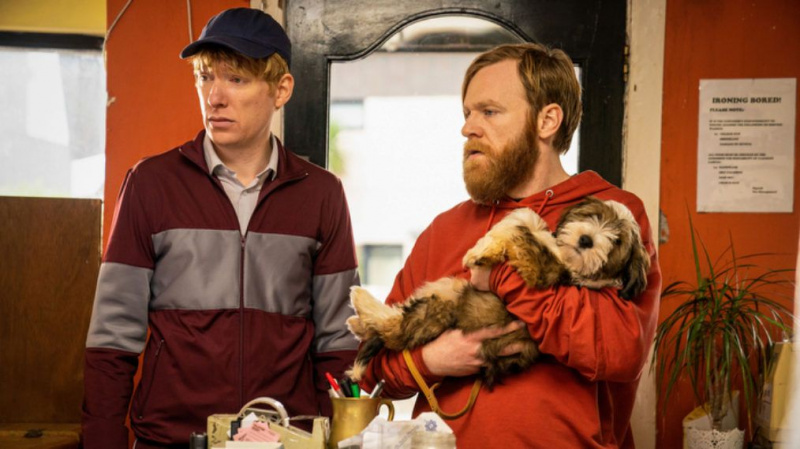 Å bror! Brian og Domhnall Gleeson Slipp løs 'Frank of Ireland' (VIDEO)
