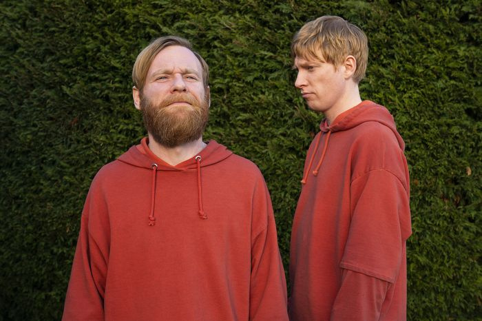 Frank av Irland Domhnall Gleeson Brian Gleeson