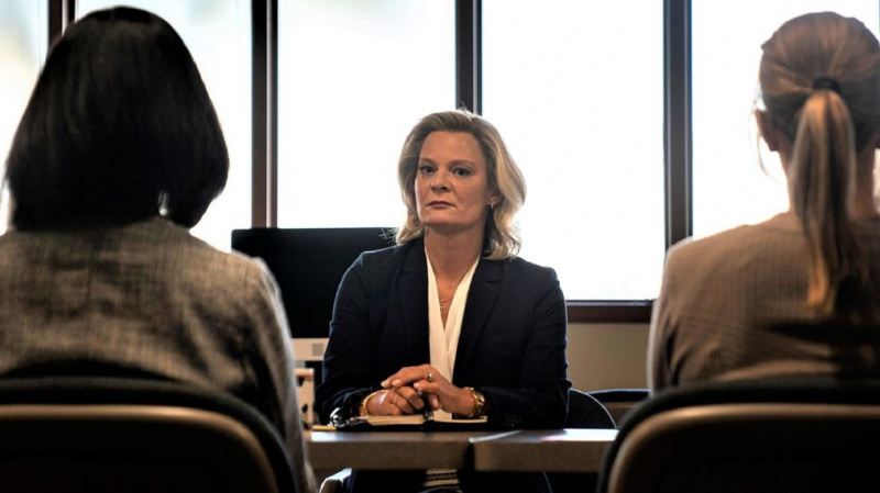 Martha Plimpton, star de «Genera + ion», sur les adolescents, la sexualité et le rôle d'une mère de type A qui ne peut pas gérer la vérité
