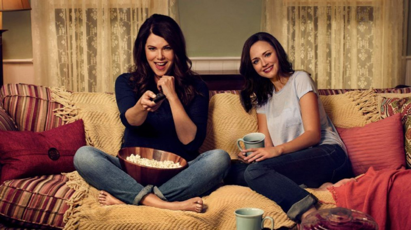 Filma “Gilmore Girls: A Year in Life” tiks demonstrēta kanālā CW kā 4 nakšu Pateicības pasākums