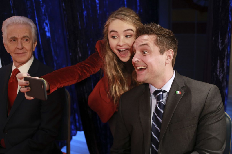 Will Friedle sugrįš kaip Ericas Matthewsas apie merginų susitikimo pasaulį (VIDEO)