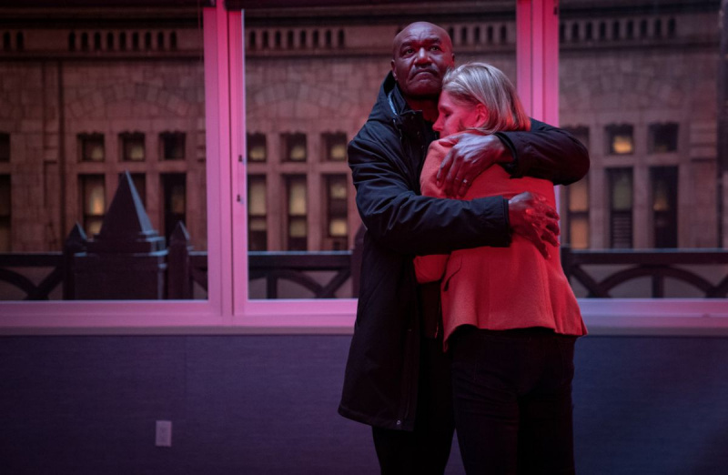 Geros kovos 5 sezono premjera Adrianas išeina Delroy Lindo Diane