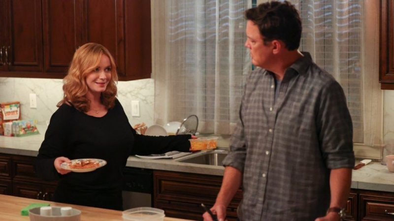 Geros merginos 4 sezonas Christina Hendricks Matthew Lillard