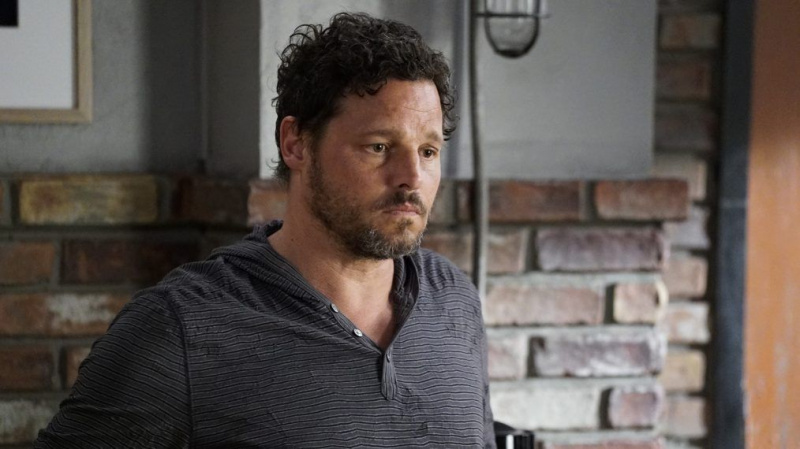 Justin Chambers Exit Grey