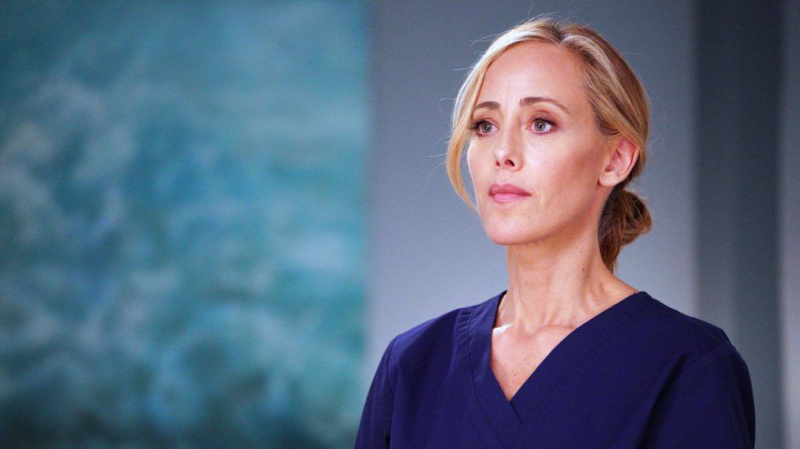 Kim Raver Gray