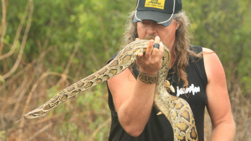 Discoverys 'Guardians of the Glades' zeigt den Zuschauern das Leben eines bezahlten Pythonjägers (VIDEO)