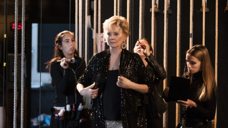 Roush Review: Интелигентните пари са на Jean Smart в „Hacks“