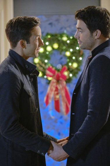 The Christmas House Brad Harder Jonathan Bennett
